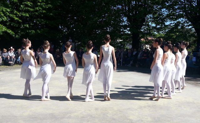 Gli Spettacoli - Orizon Danza - Festa 25 Aprile 2016