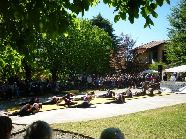 Gli Spettacoli - Palestra Daverio - Festa 25 Aprile 2016